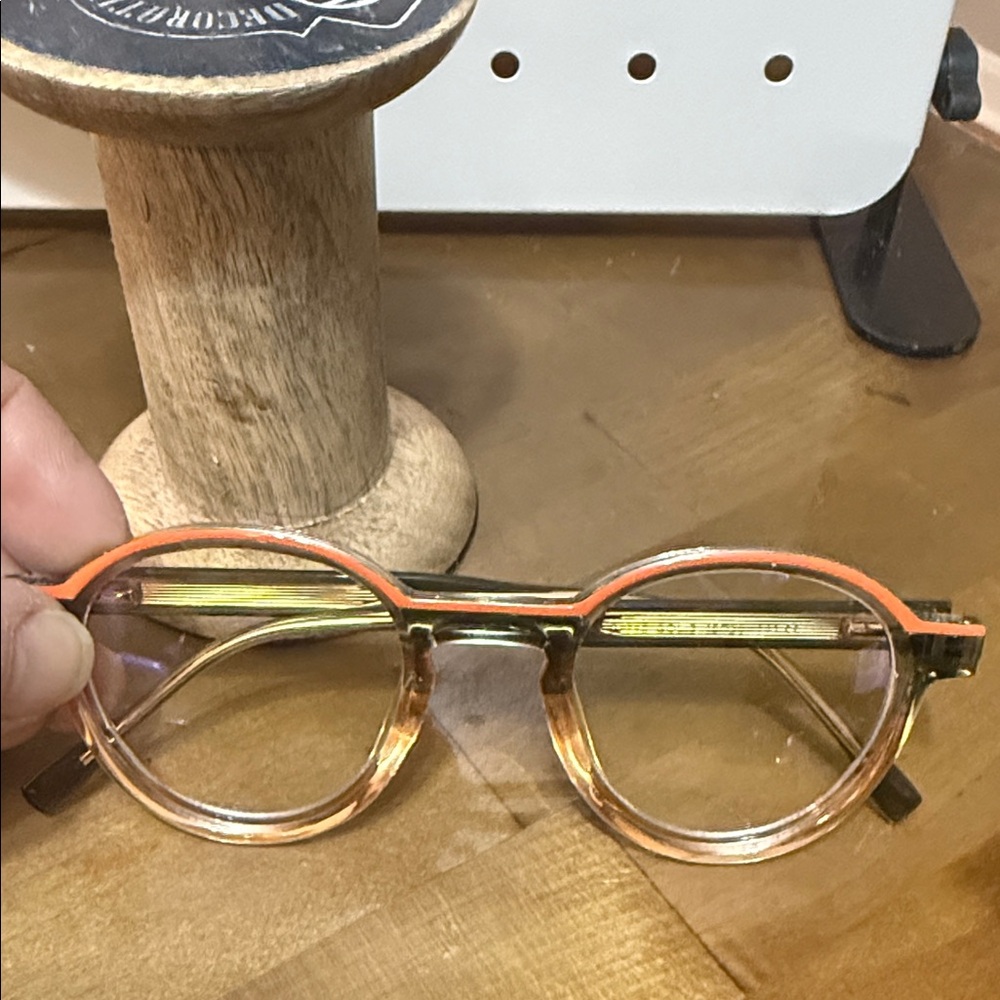 Stylish Orange and Gold Round Glasses